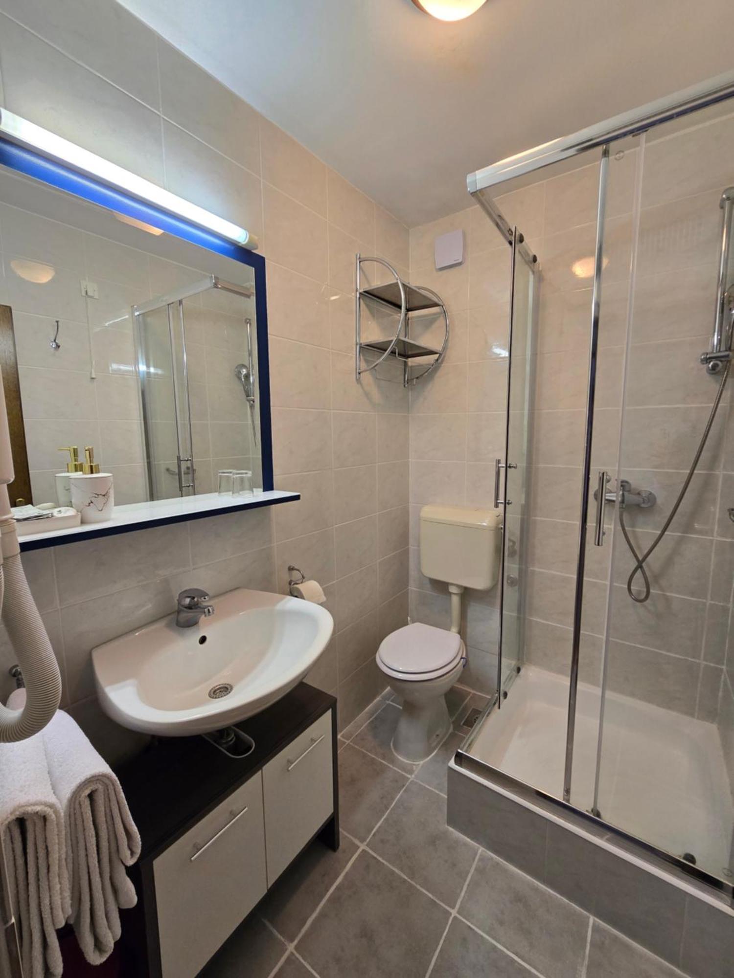 Rooms Lux سبليت الغرفة الصورة